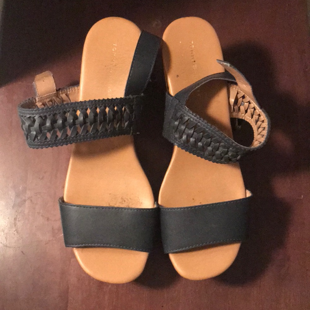 Tommy Hilfiger platform shoes